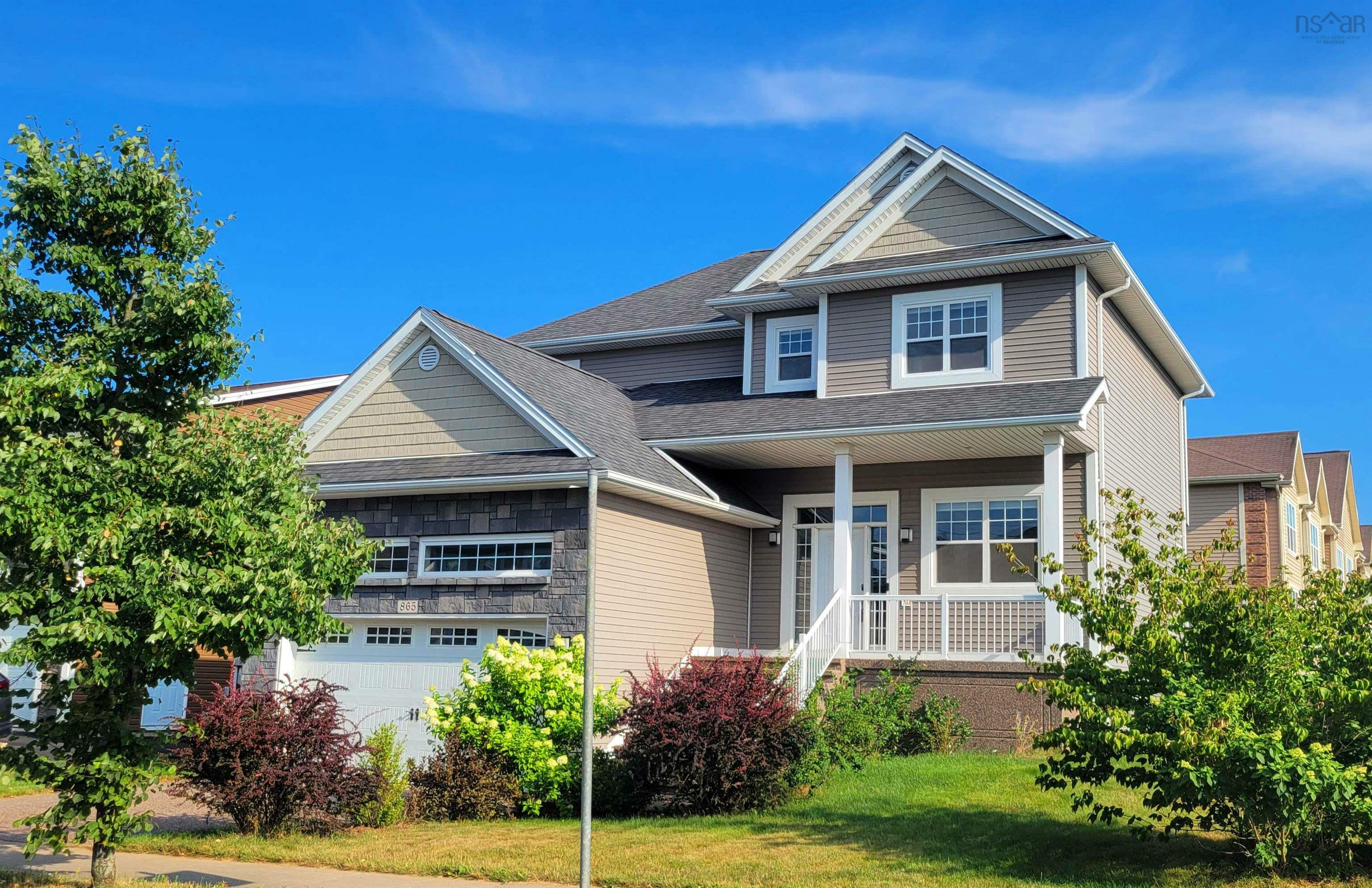 Property Photo: 865 Basinview Drive NS B4A 4K9