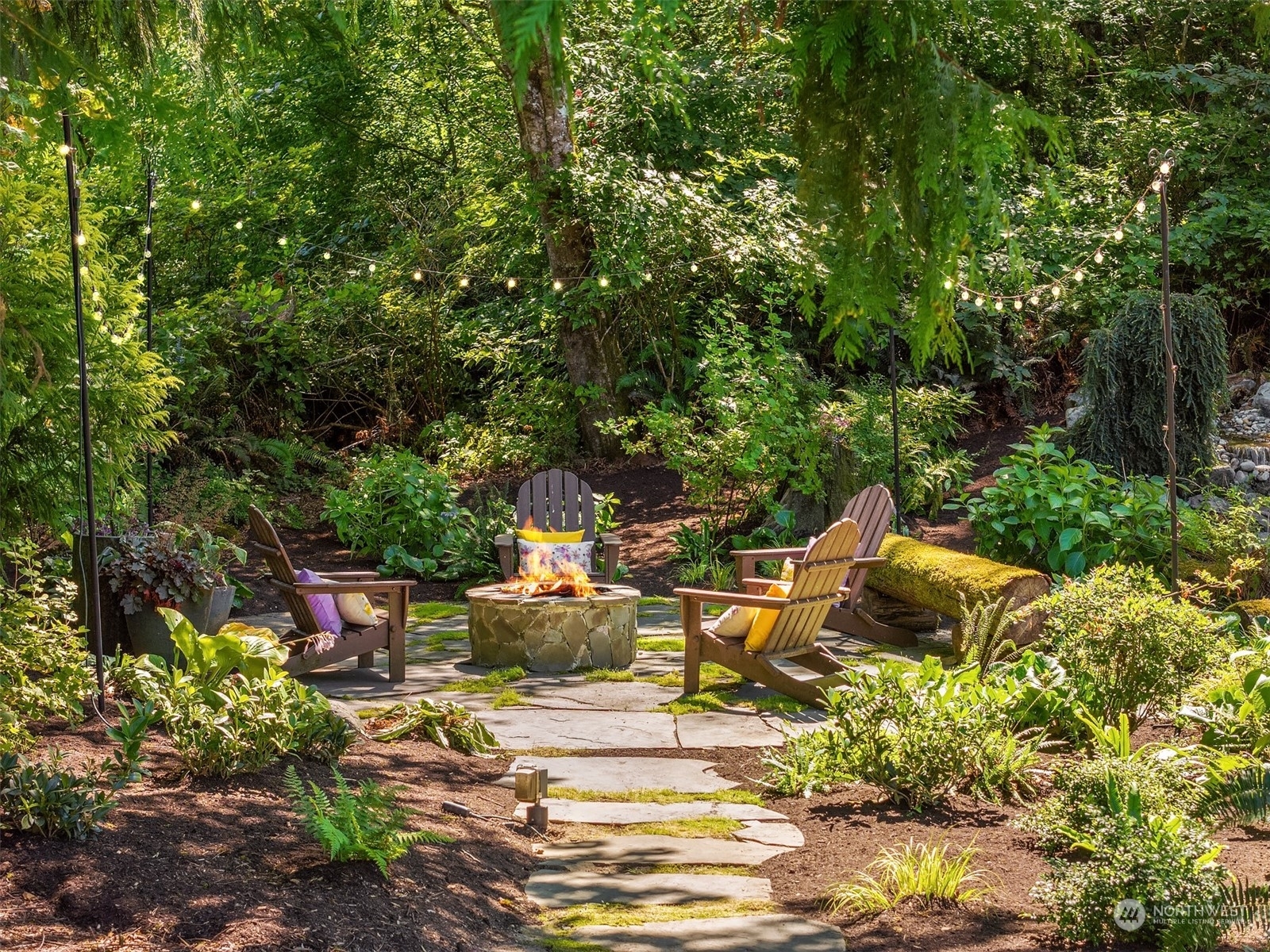Property Photo:  15912 57th Place SE  WA 98290 