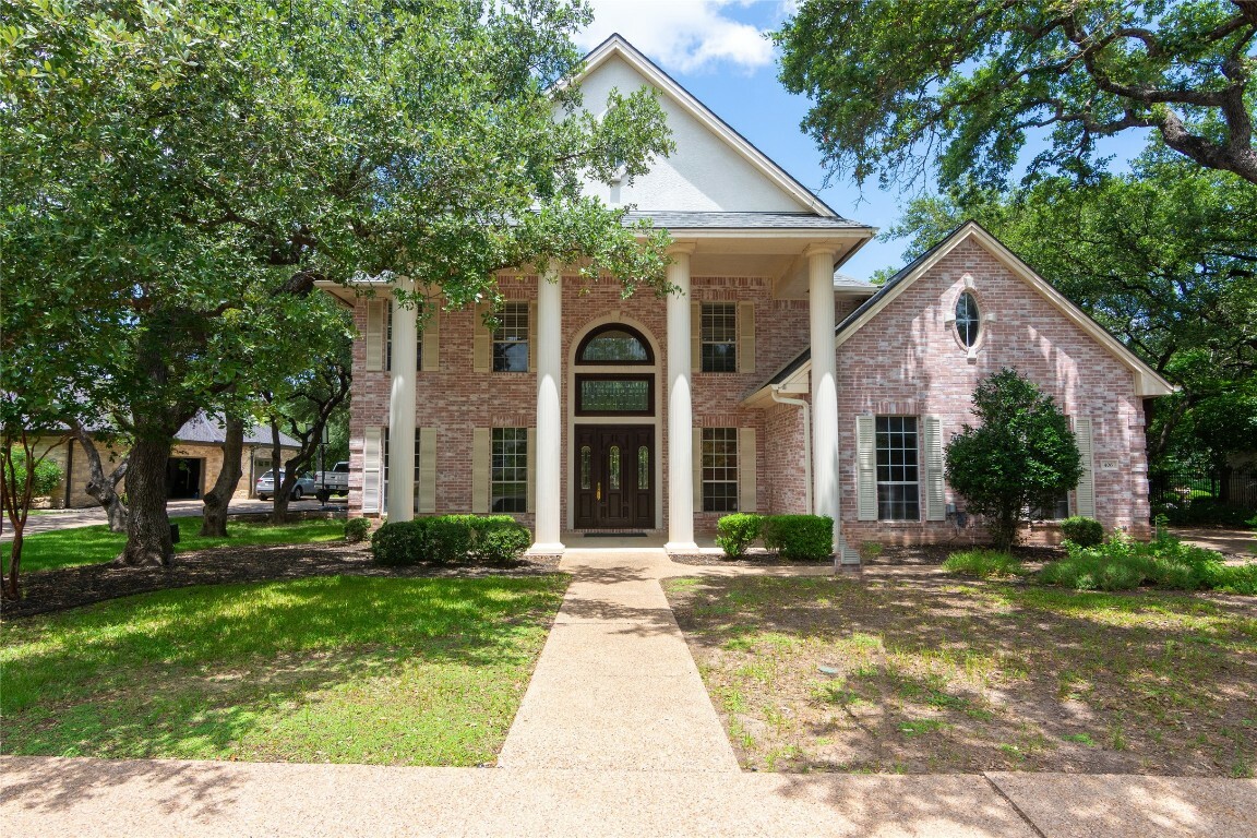 Property Photo:  406 Champions Drive  TX 78628 