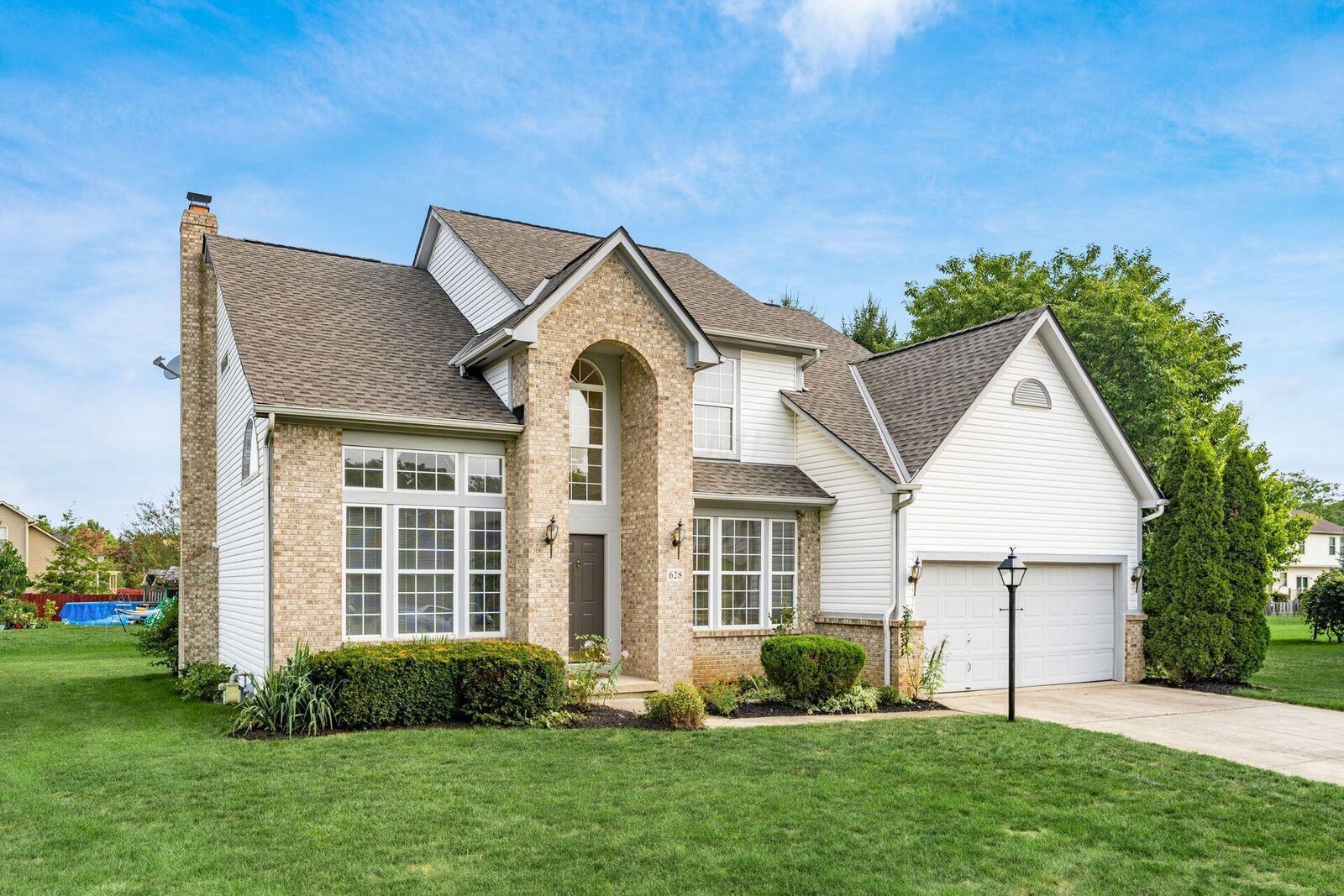 Property Photo: 628 Cherry Court OH 43147