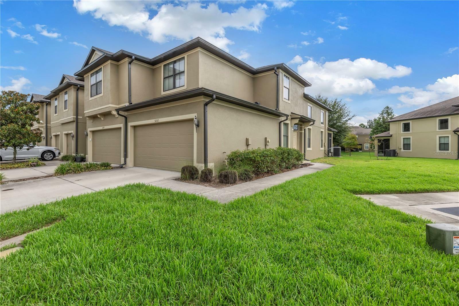 Property Photo:  5212 Bay Isle Cir  FL 33760 