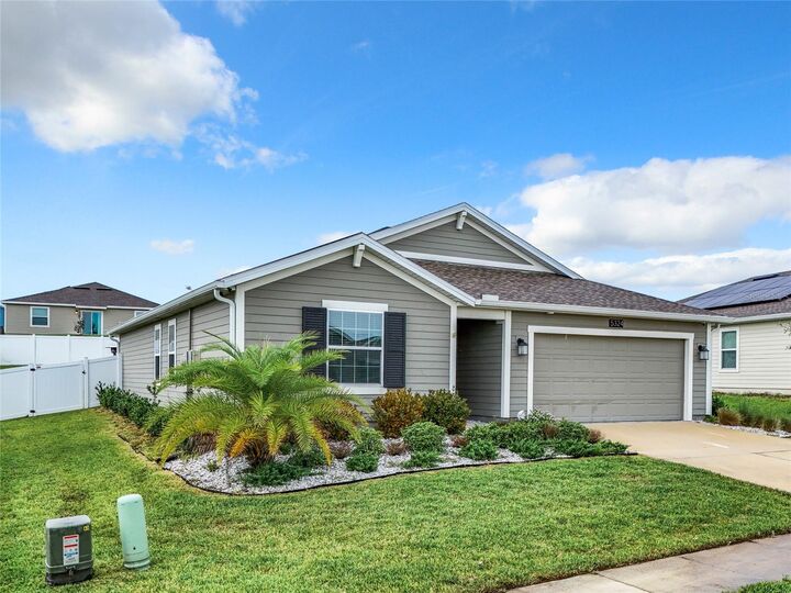 Property Photo:  5324 Travertine Street  FL 32757 