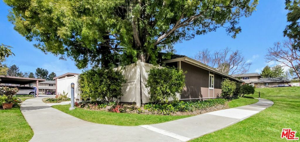 Property Photo:  28810 Conejo View Drive  CA 91301 