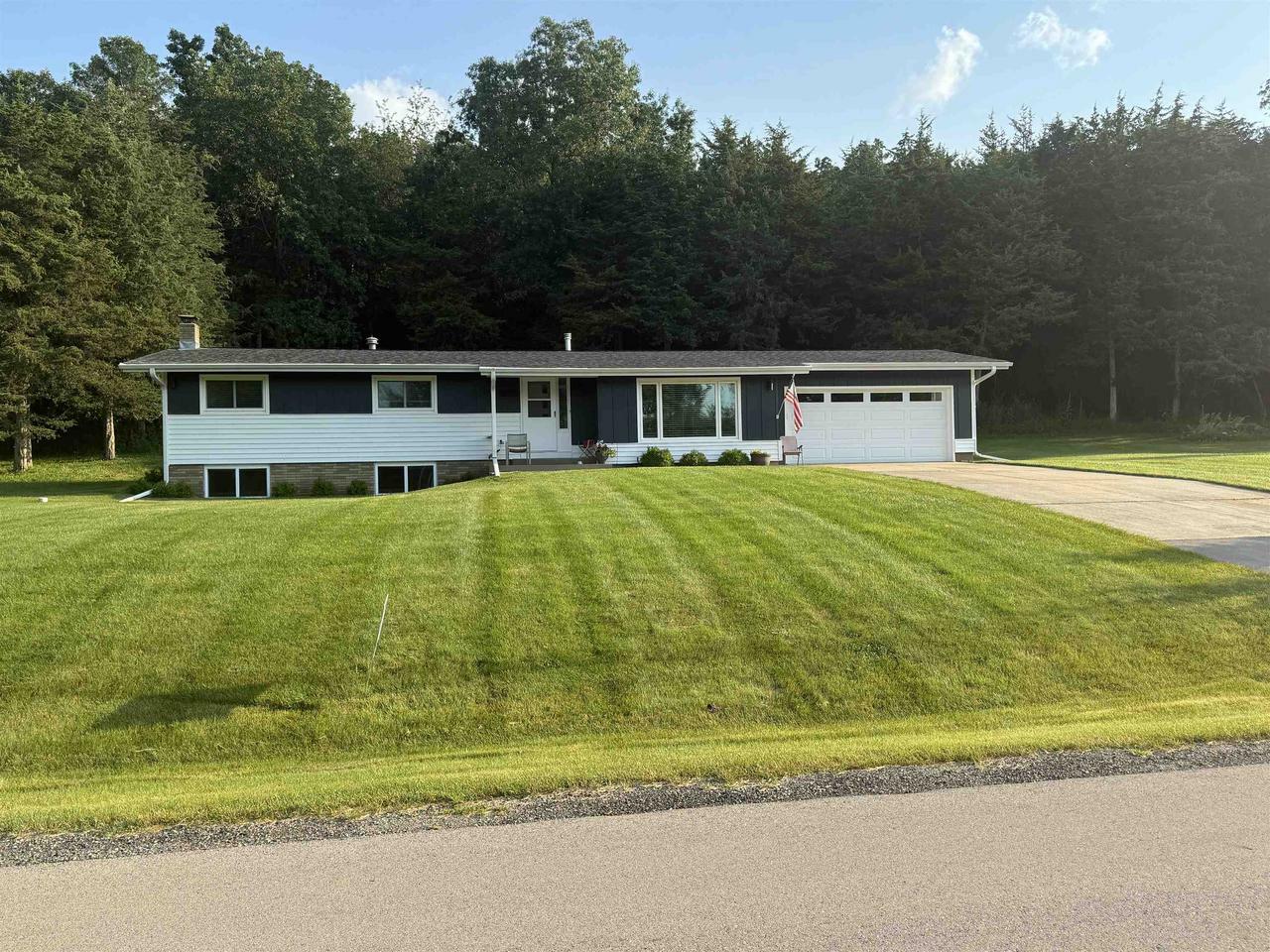 Property Photo:  W3724 Orchard Avenue  WI 54968 