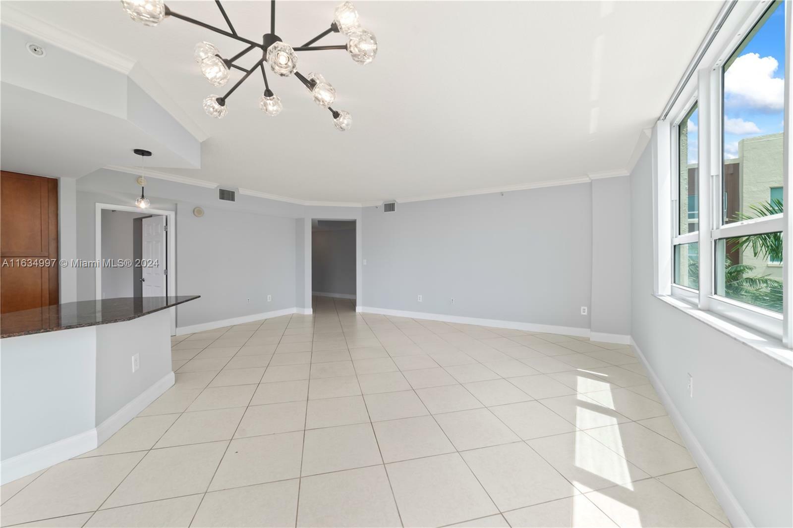 Property Photo:  2000 N Bayshore Dr 527  FL 33137 