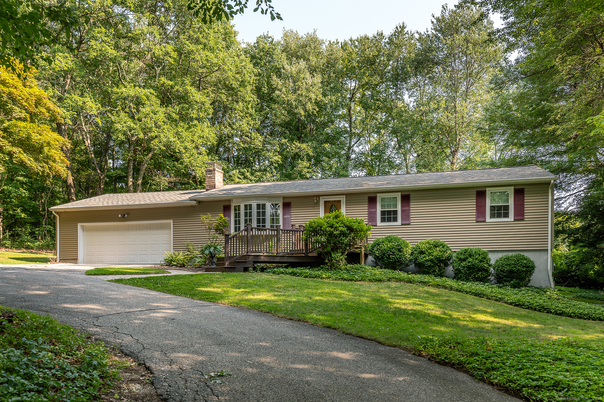 Property Photo:  20 Buckskin Heights Drive  CT 06811 