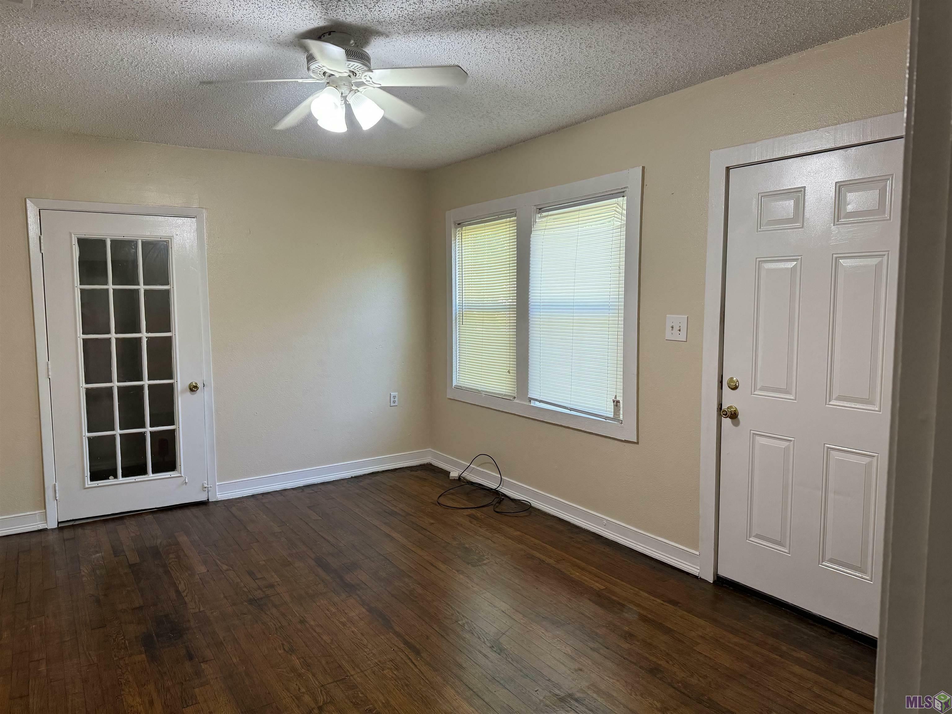 Property Photo:  4747 Broadway St  LA 70805 