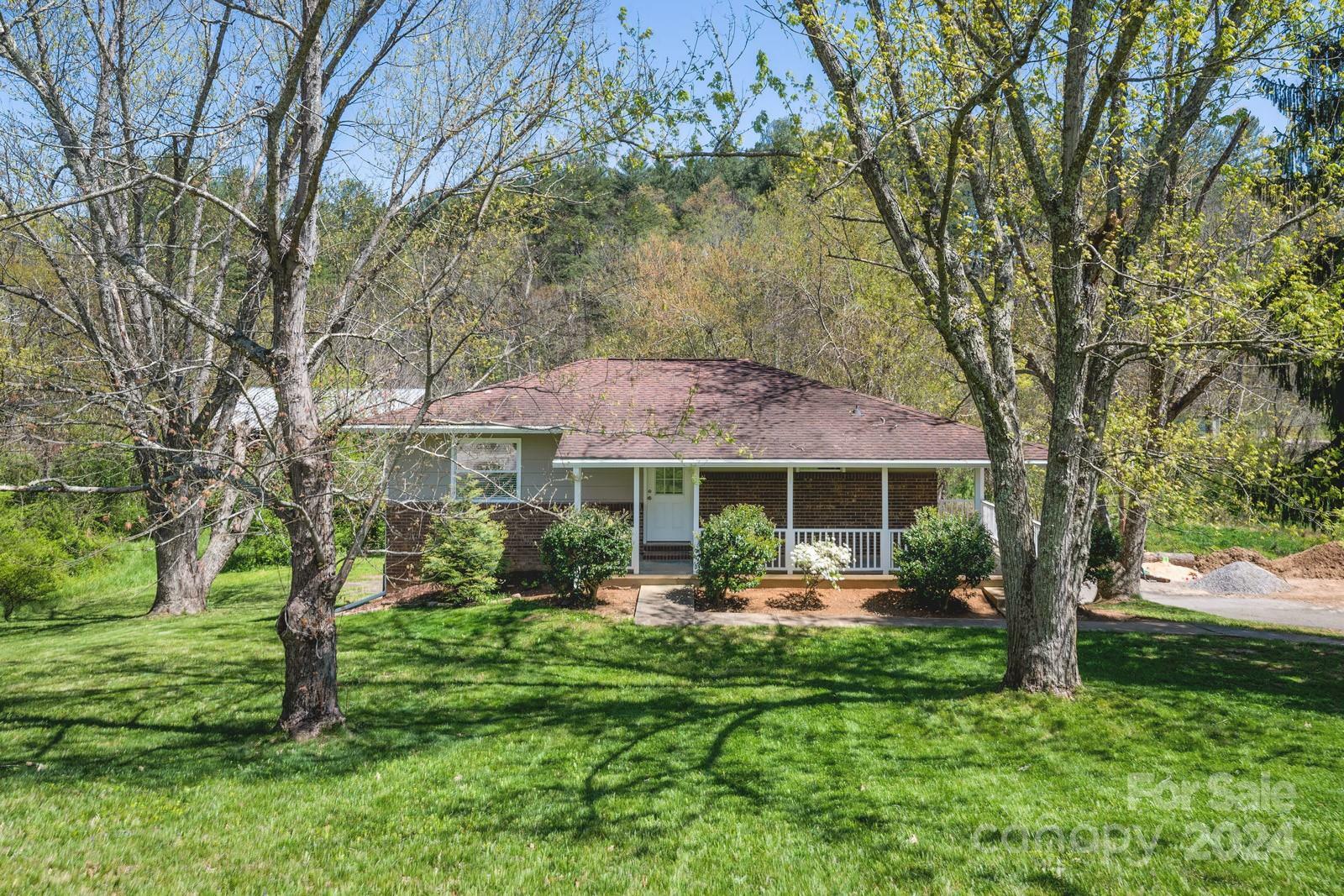 Property Photo:  523 Johnston School Road  NC 28806 