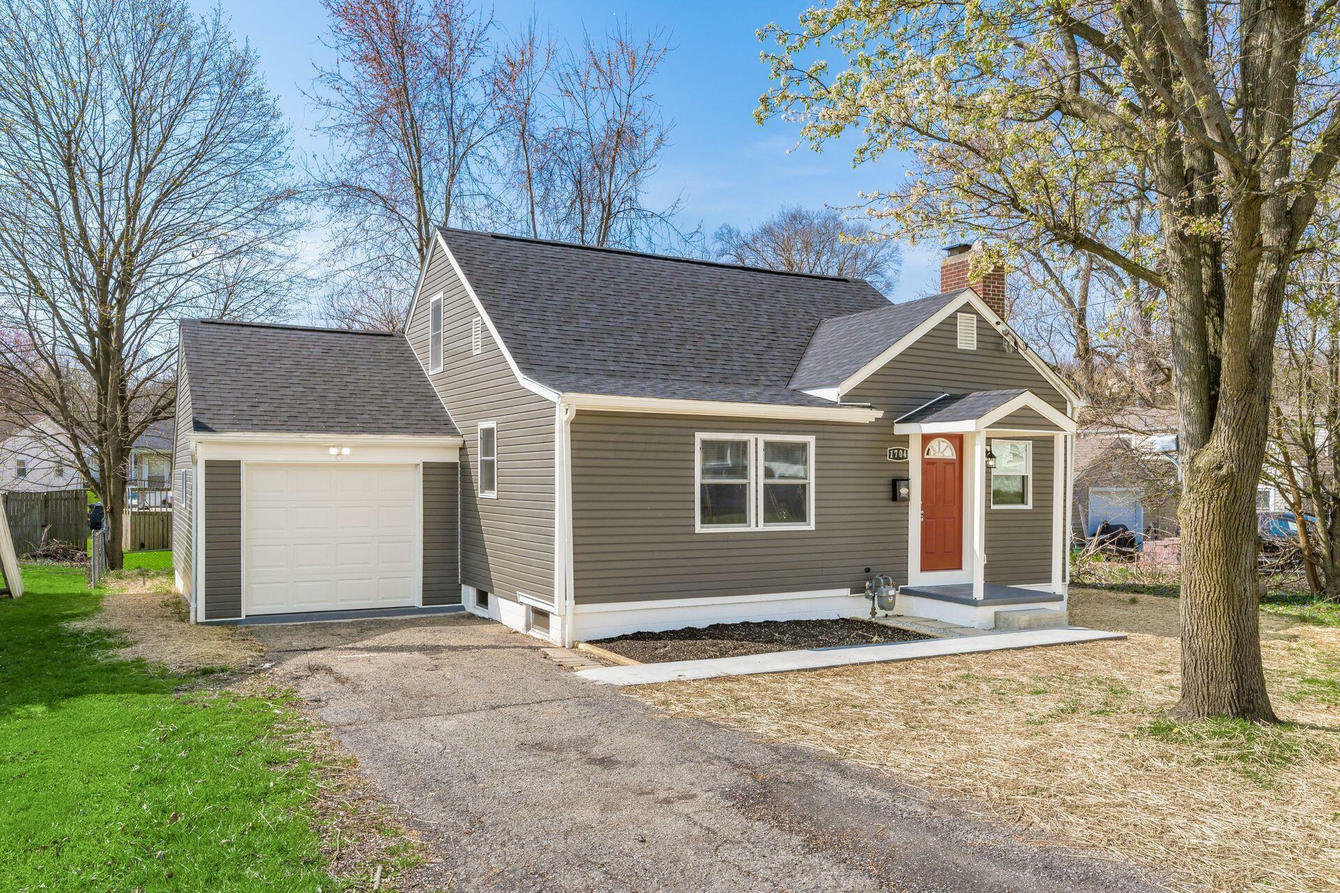 Property Photo: 1704 Union Street OH 43130