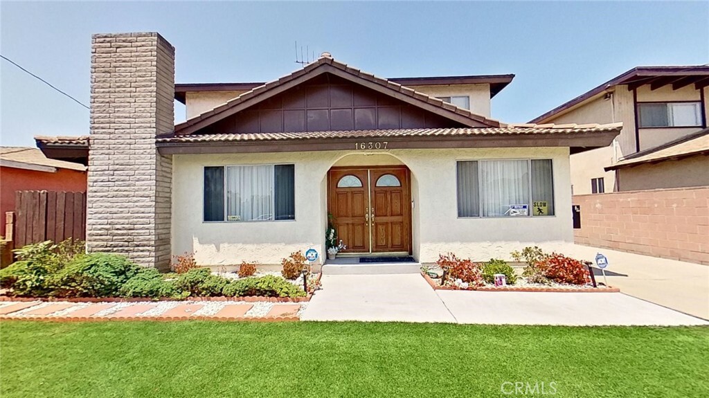 Property Photo:  16307 Gramercy Place  CA 90247 