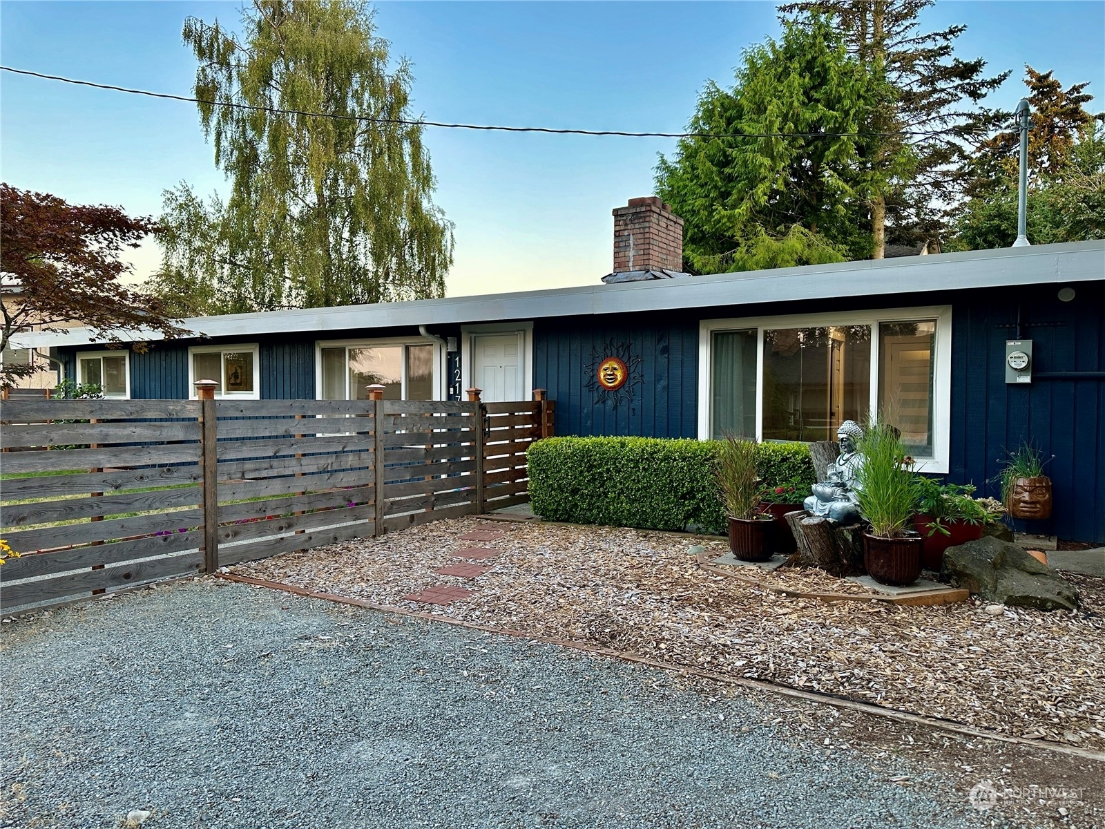 Property Photo:  1217 SW 130th Lane  WA 98146 