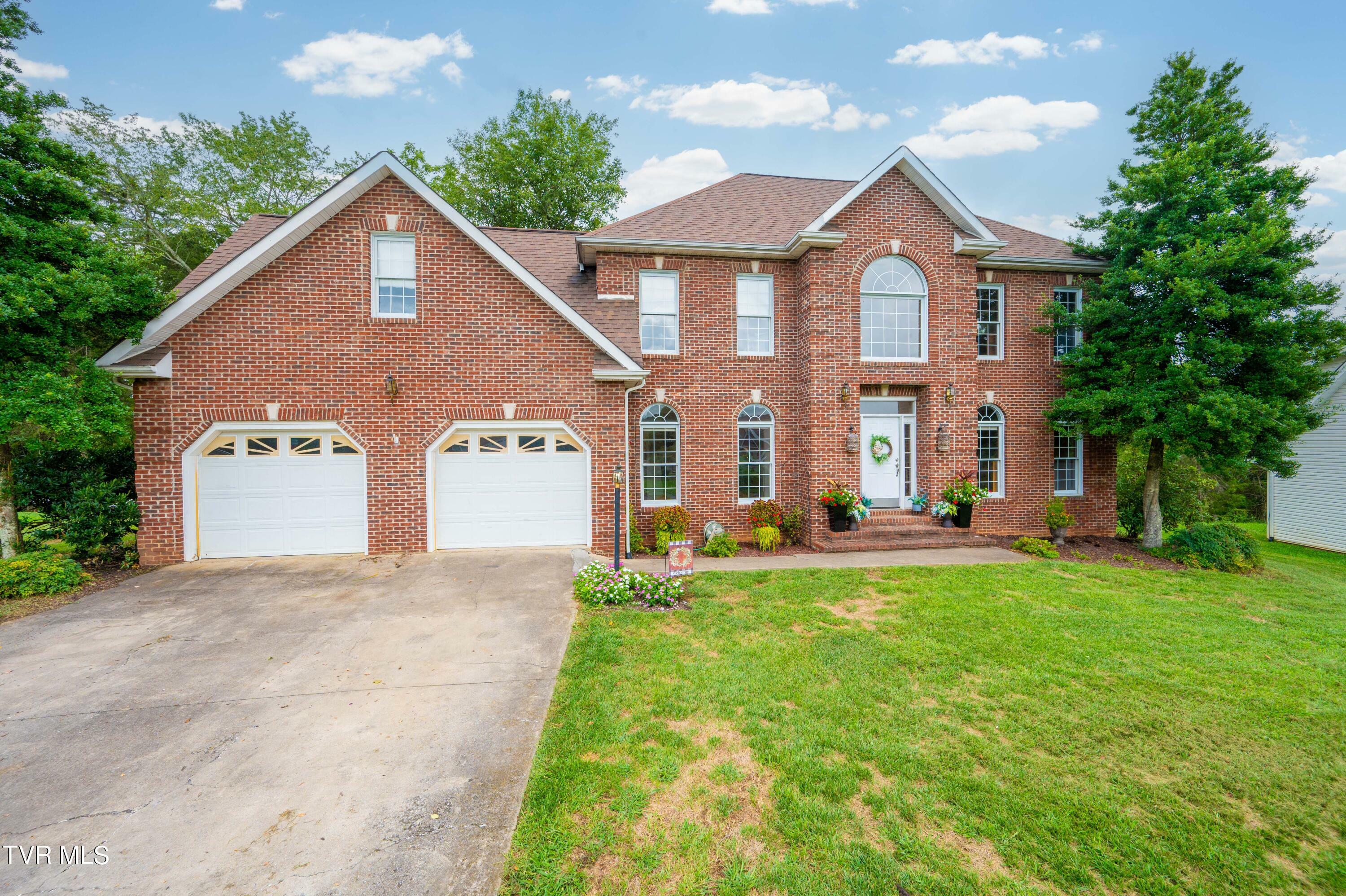 Property Photo:  405 Vanderbilt Way  TN 37664 