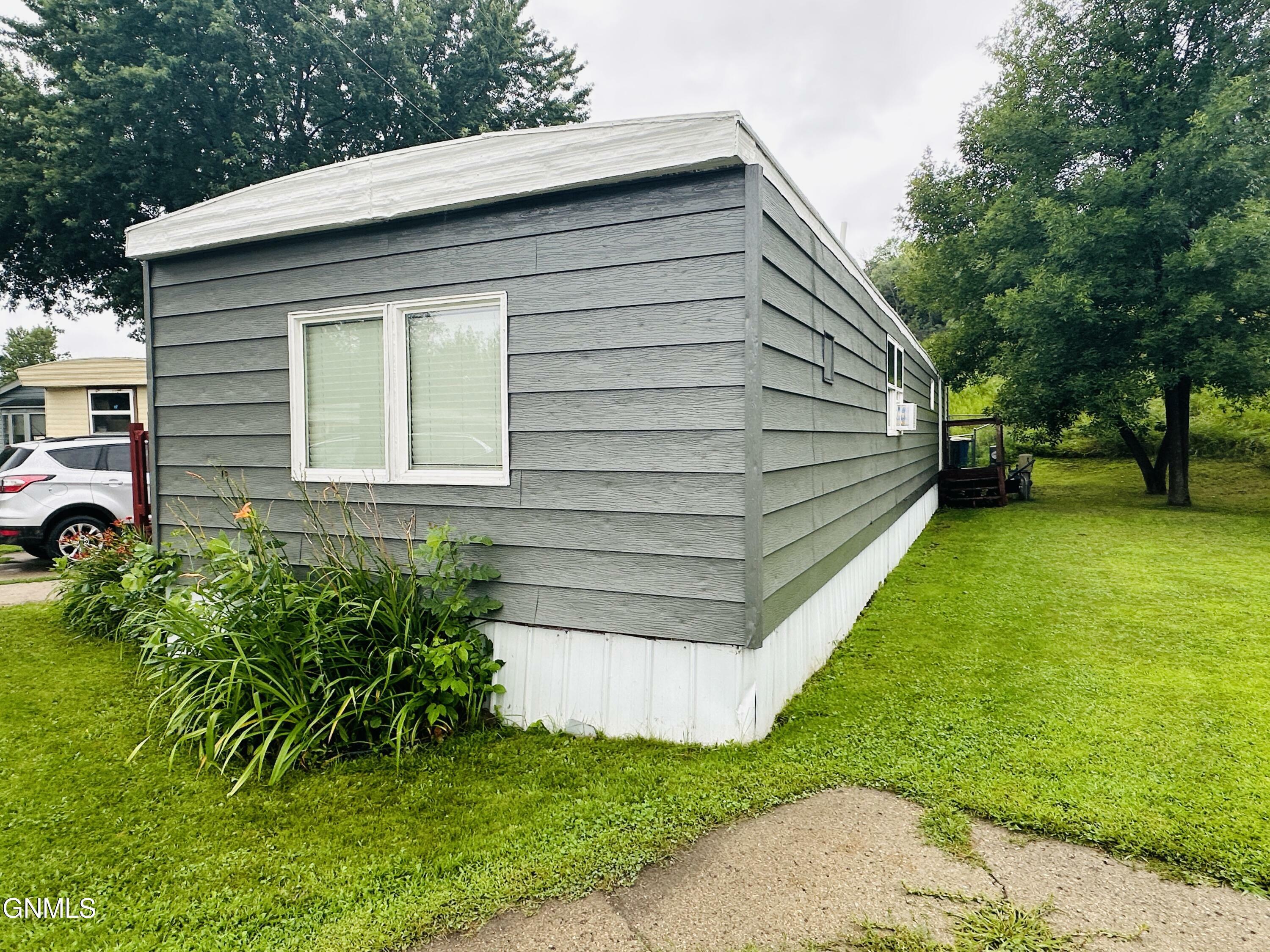 Property Photo:  125 Sunny Side Trailer  Court  ND 58401 