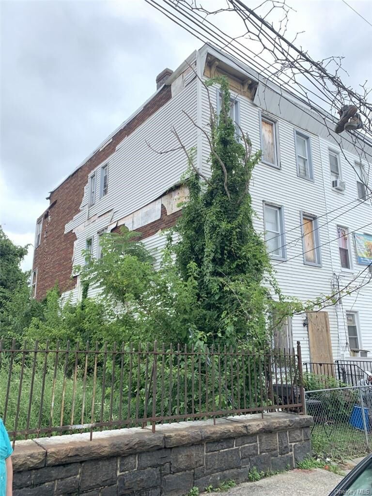Property Photo:  41 Groshon Avenue  NY 10701 