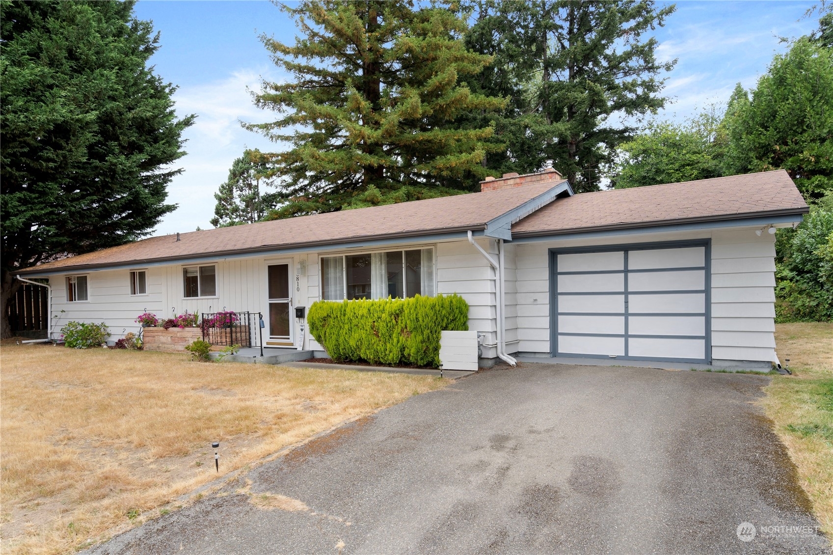 Property Photo:  3810 Maple Avenue  WA 98310 