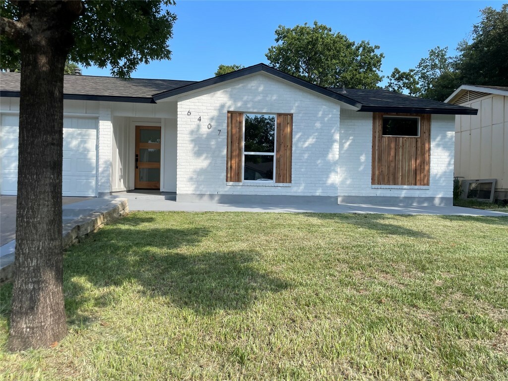 Property Photo:  6407 Capriola Drive  TX 78745 