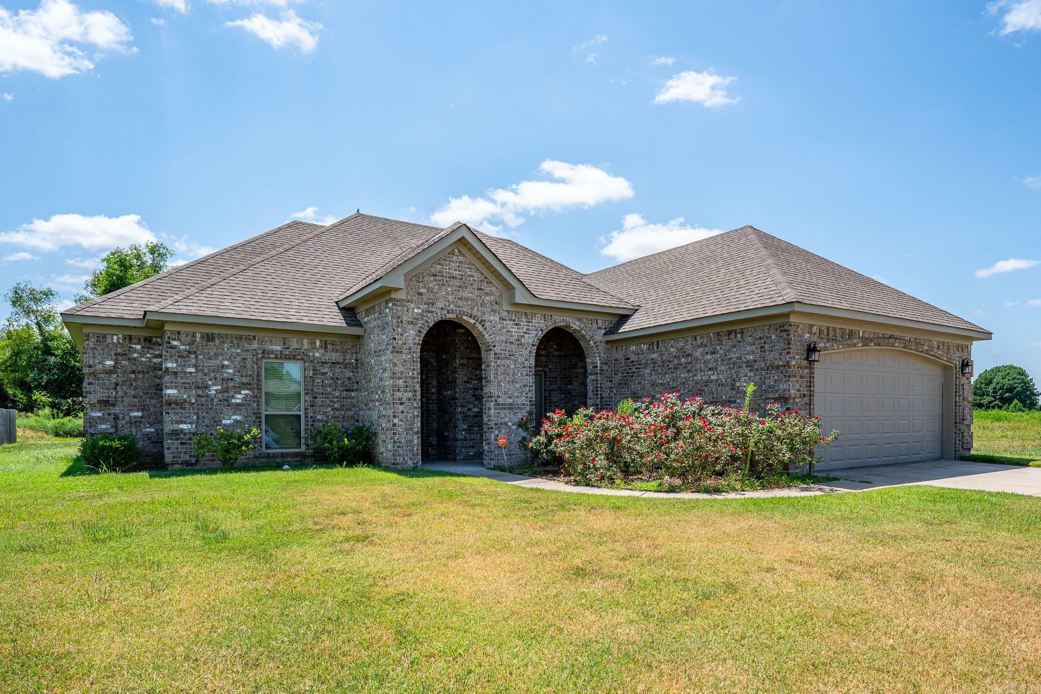 Property Photo:  2417 Stone Links Drive  AR 72117 