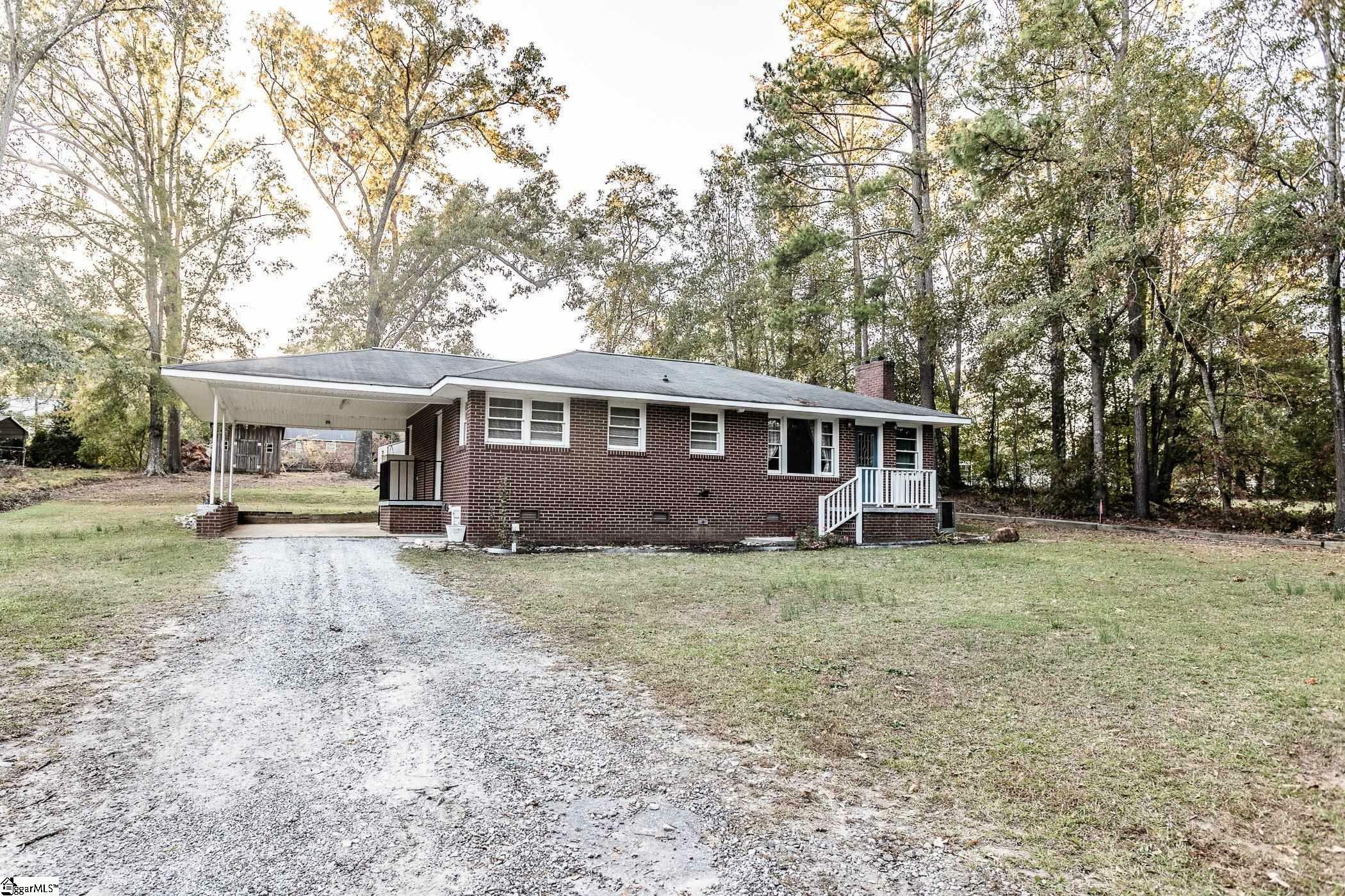 Property Photo: 107 N Anderson Street SC 29654