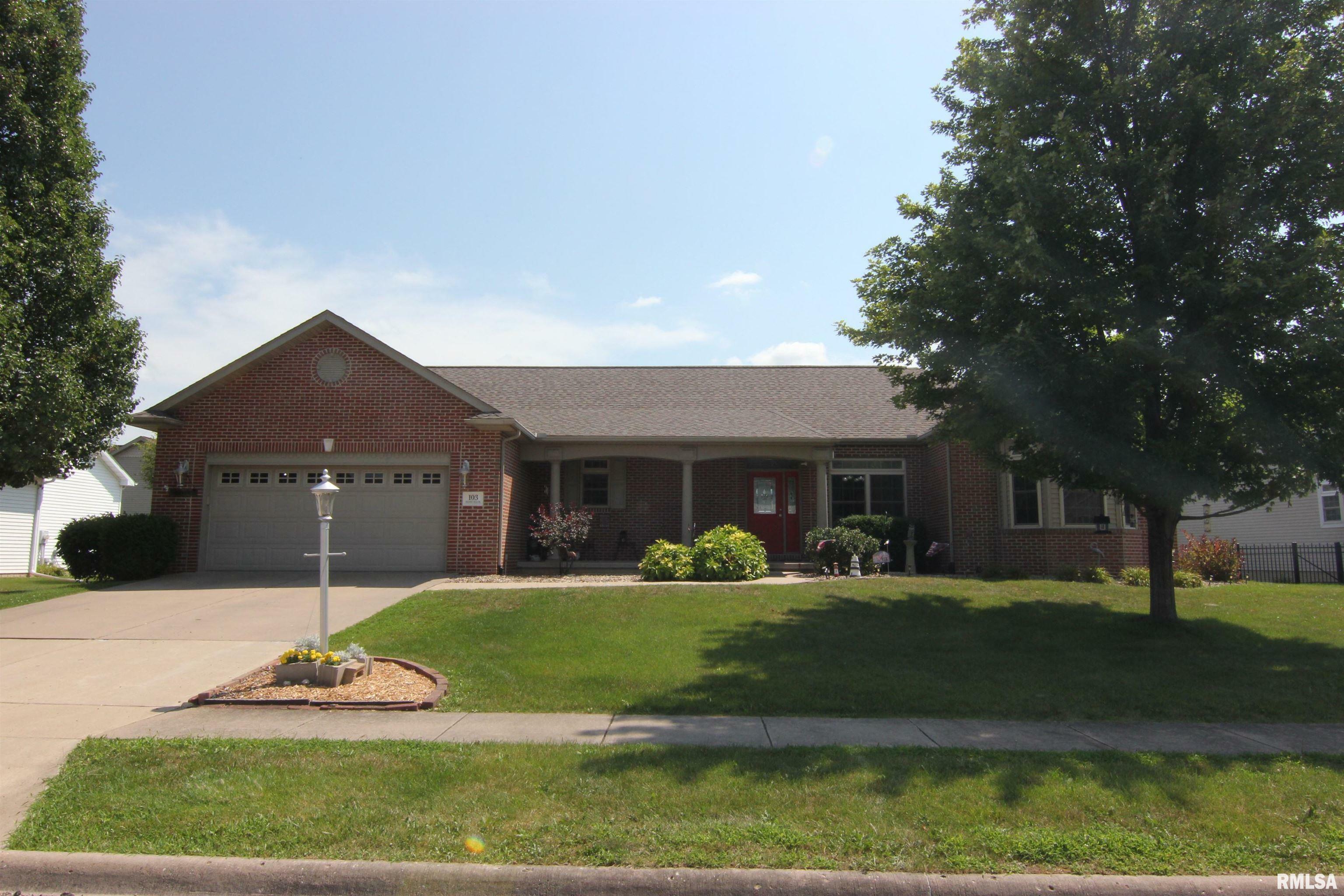 Property Photo:  103 Shannon Hills Drive  IL 61571 