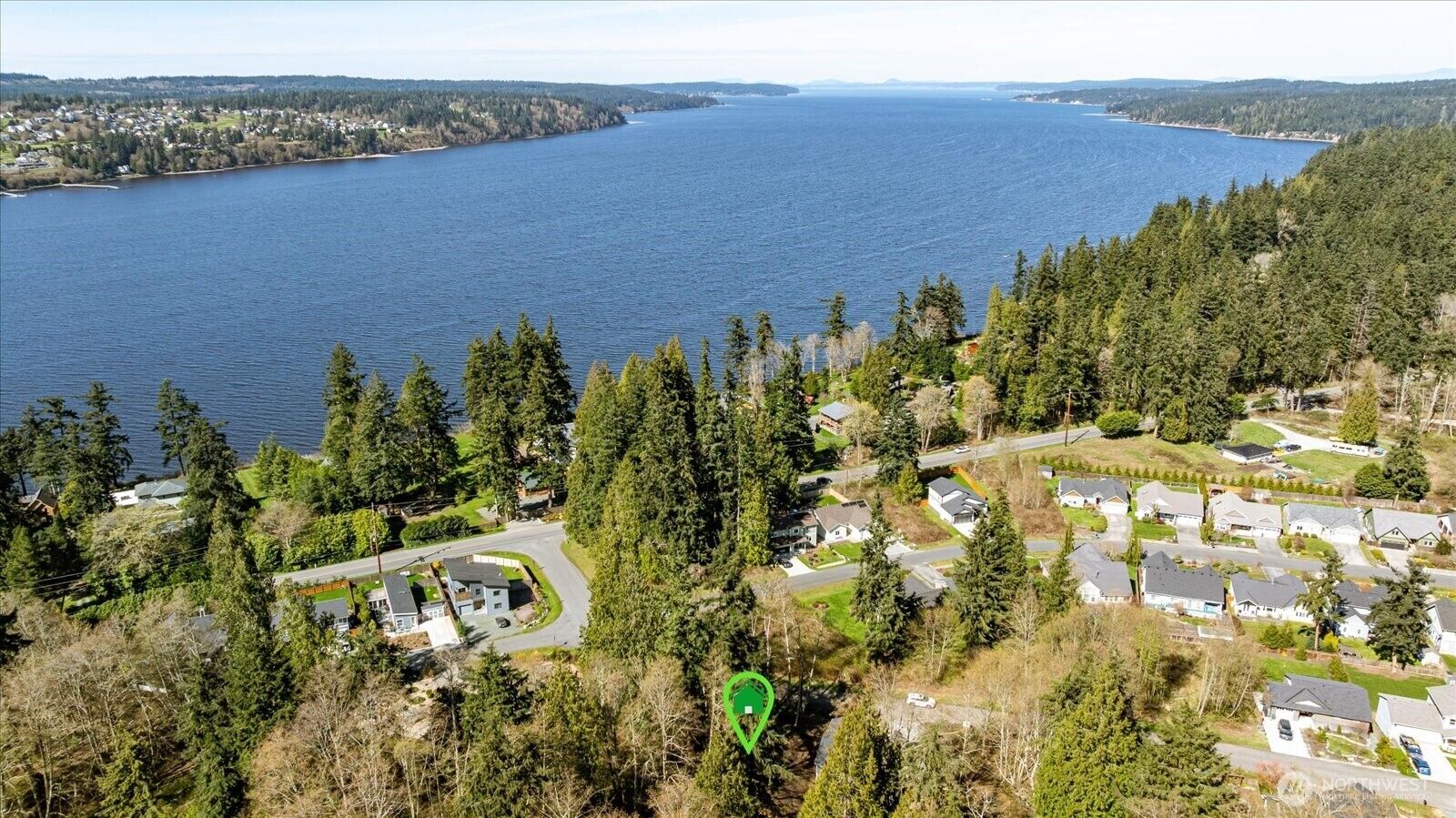 Property Photo:  1774  Twin Oaks Lane  WA 98249 