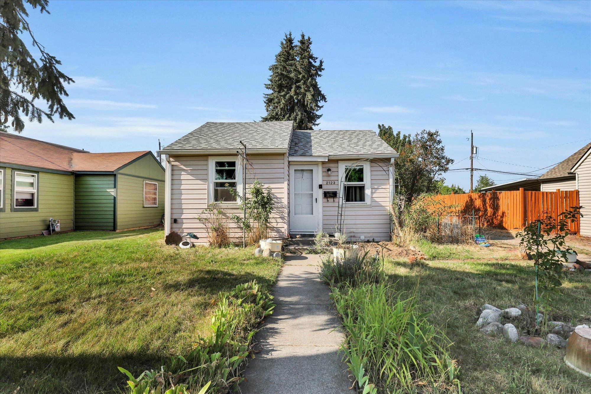 2123 E Bismark Ave  Spokane WA 99208 photo