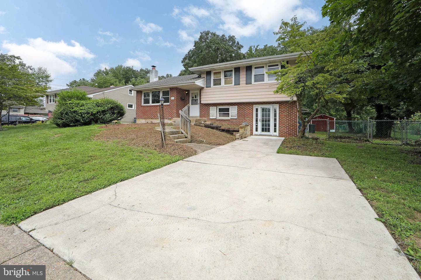 Property Photo:  409 Cornwall Road  NJ 08034 