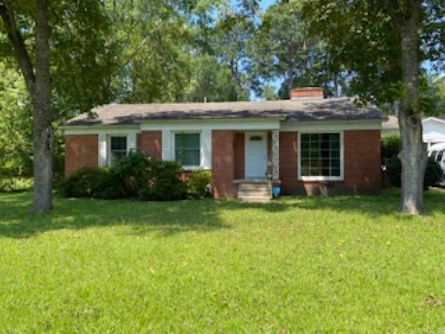 Property Photo:  574 Sharp Ave  AR 71701 