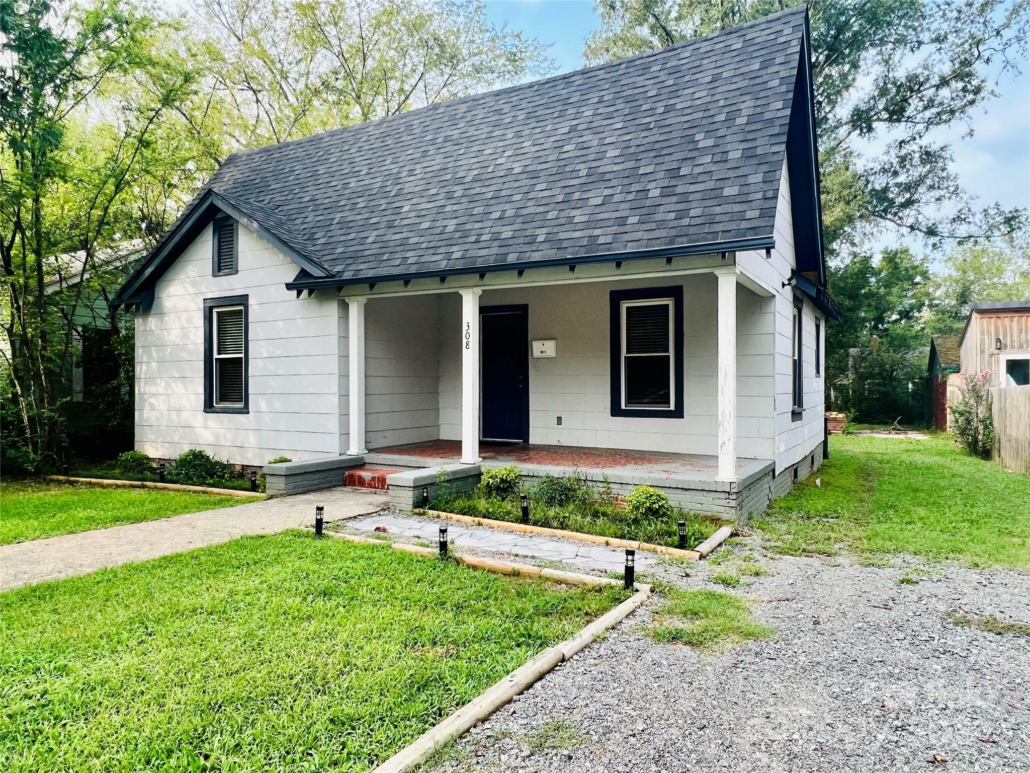 Property Photo:  308 State Street  SC 29730 