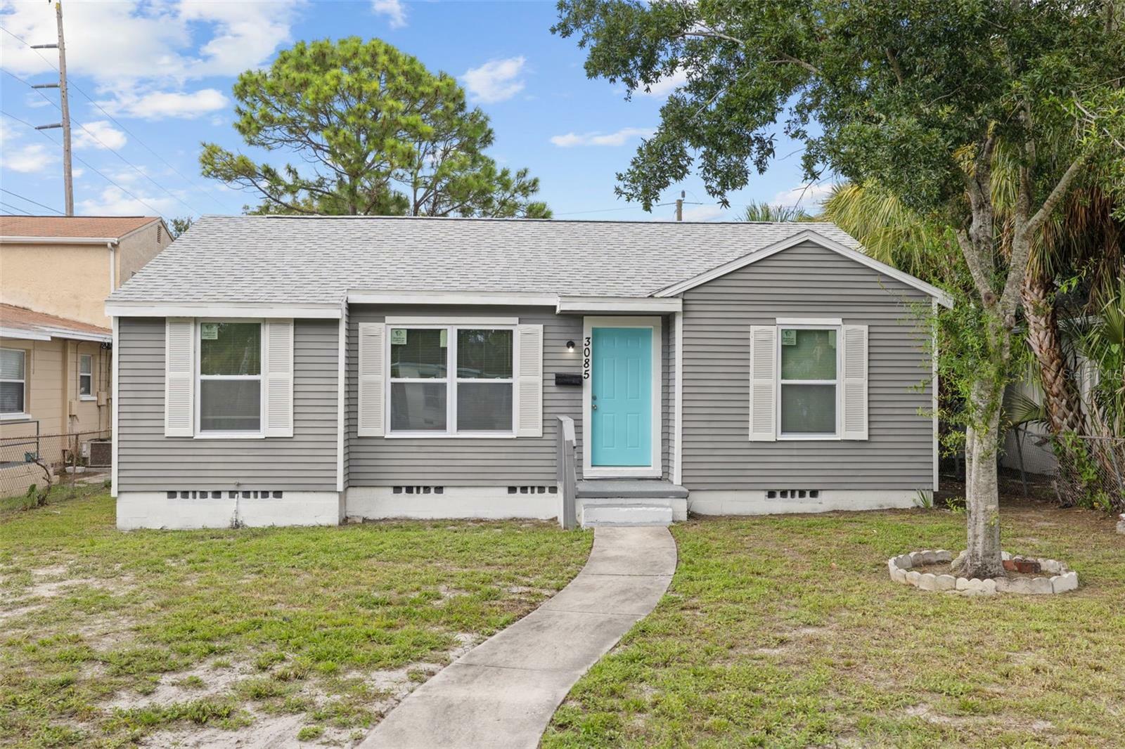 Property Photo: 3085 20th Avenue S FL 33712