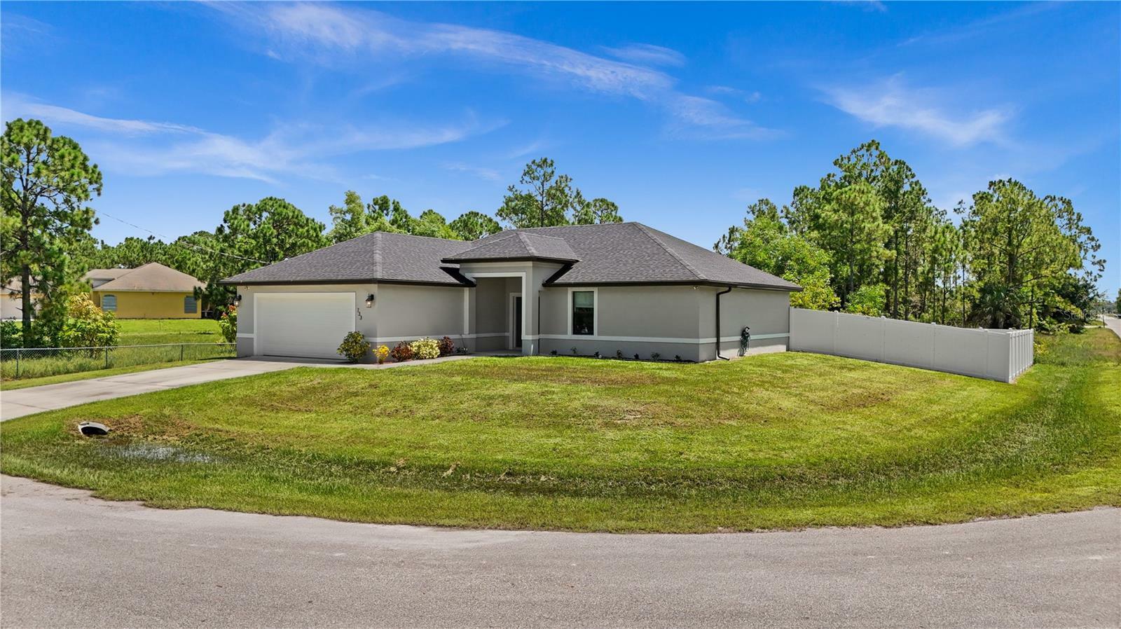 Property Photo:  733 Crestline Avenue S  FL 33974 