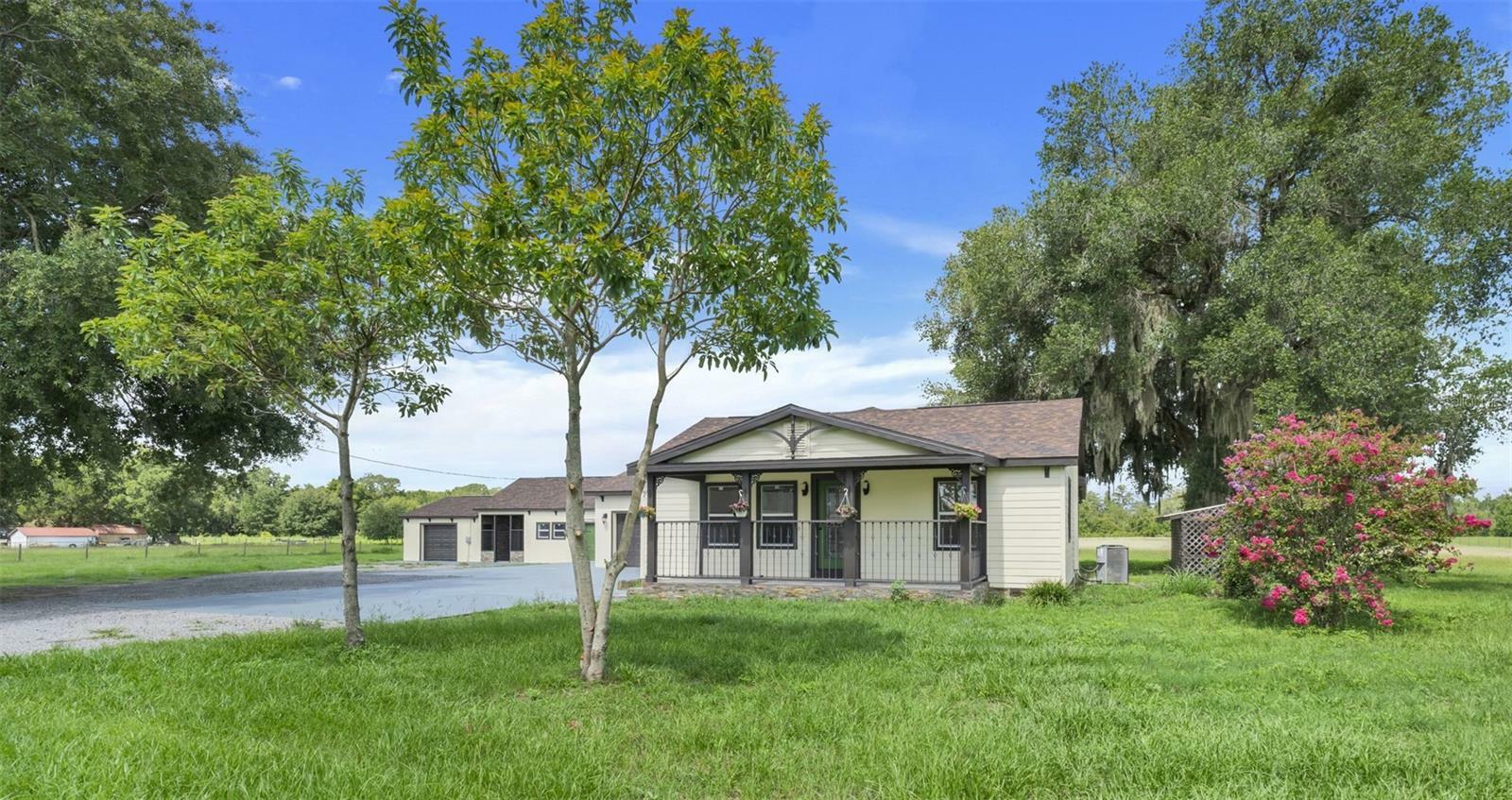 Property Photo:  13832 Bay Lake Road  FL 34736 