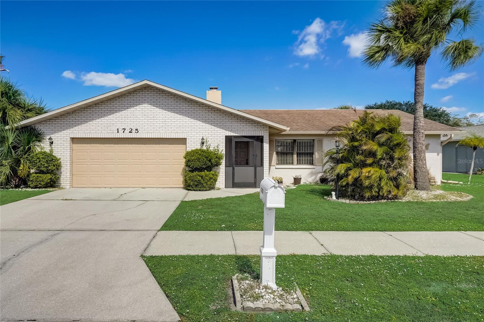 1725 Country Meadows Drive  Sarasota FL 34235 photo