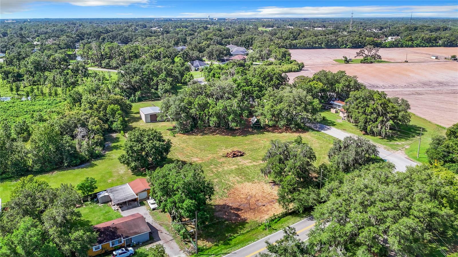 Property Photo:  Thonotosassa Road  FL 33565 