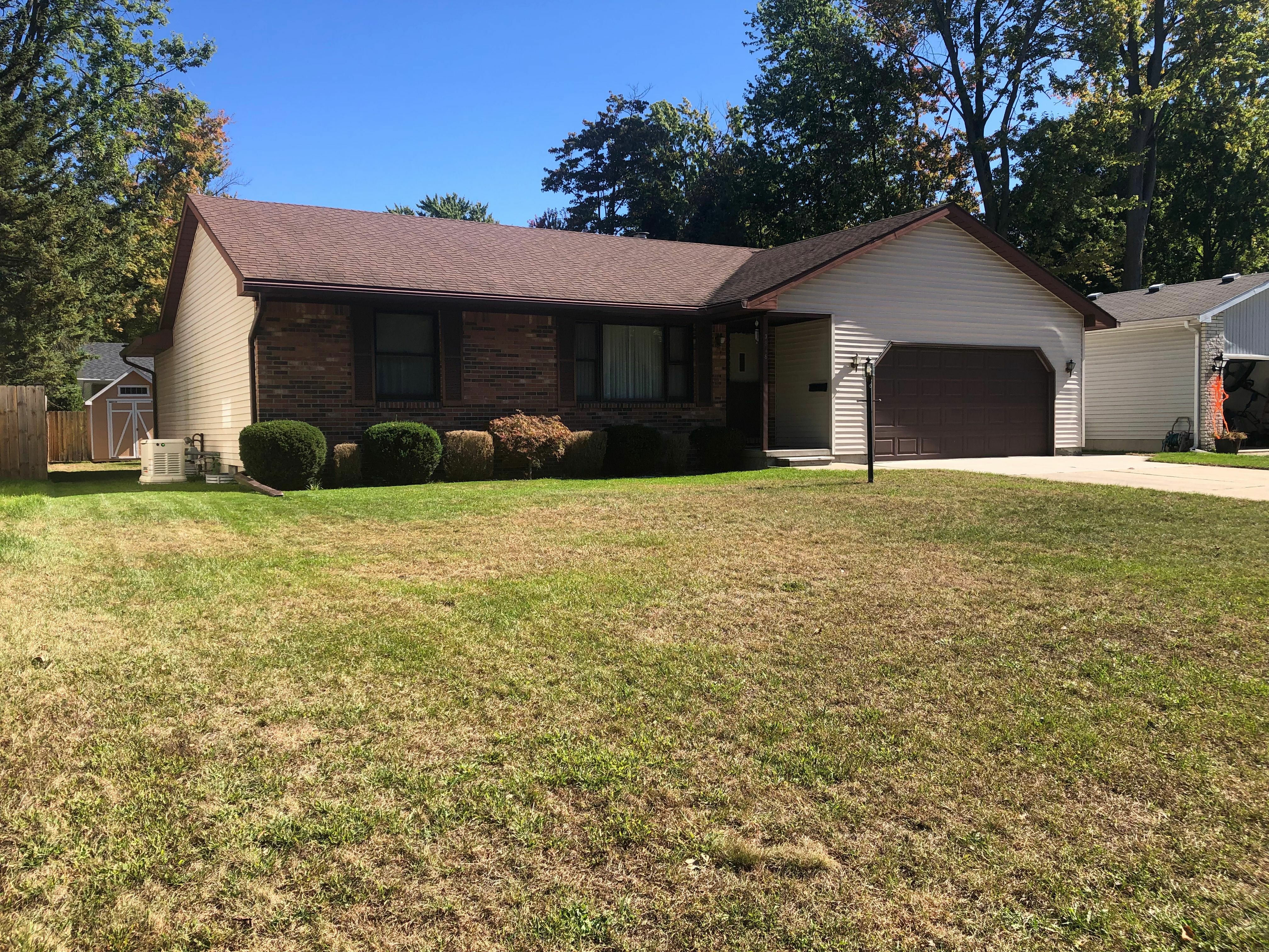 Property Photo:  3948 Tamarack Drive  MI 48060 1564 