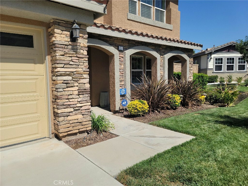 Property Photo:  874 Ringdahl Circle  CA 92879 