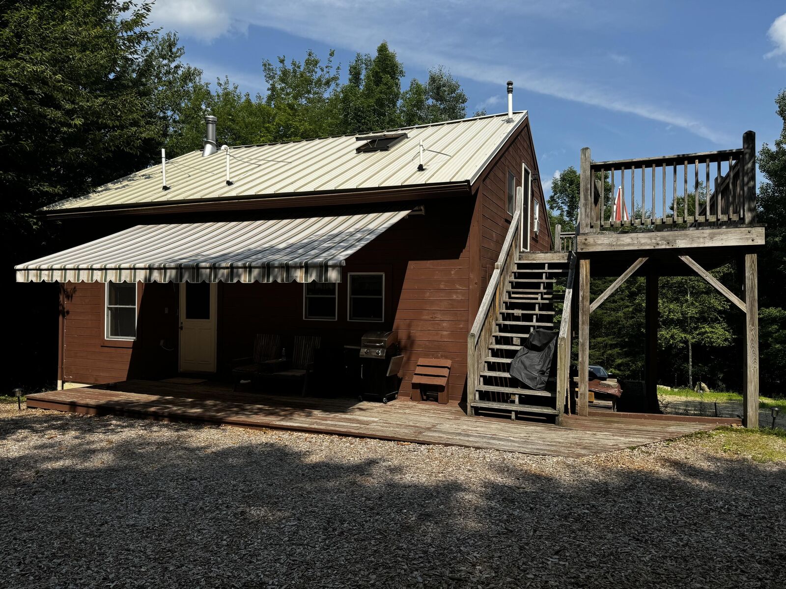 Property Photo:  33 Railroad Drive  ME 04292 