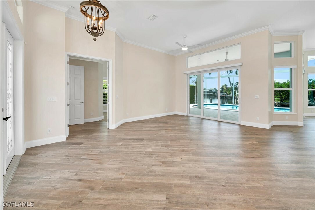 Property Photo:  1185 Shenandoah Court  FL 34145 