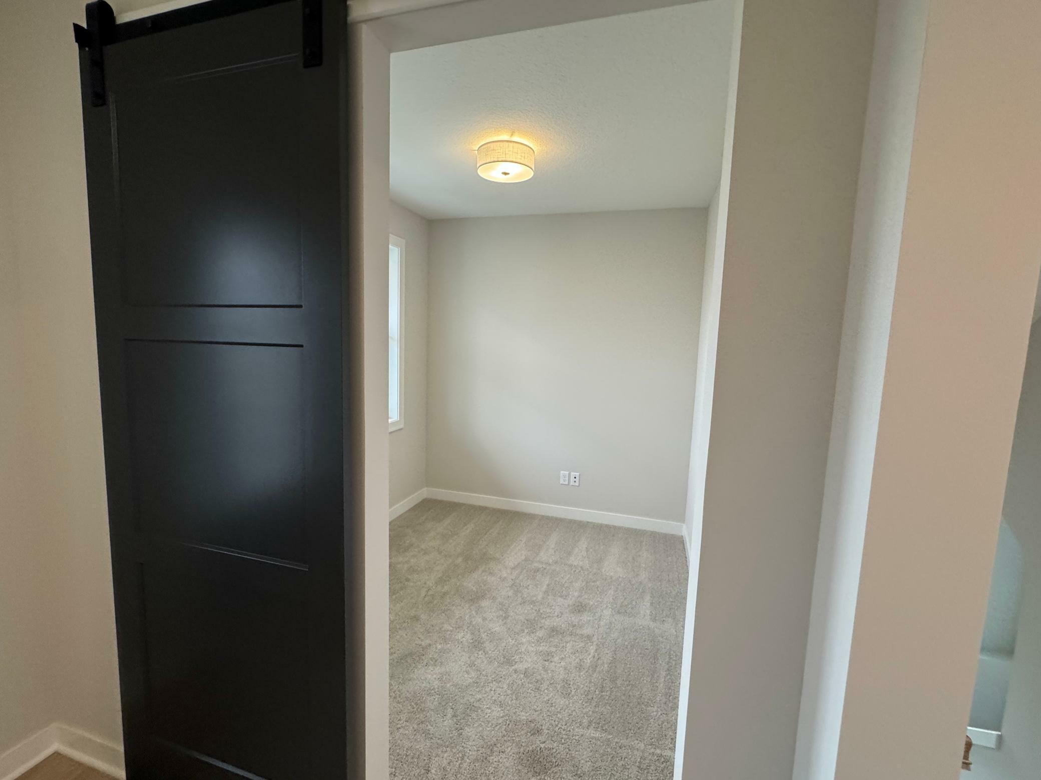 Property Photo: 14526 Kingsview Lane N MN 55327