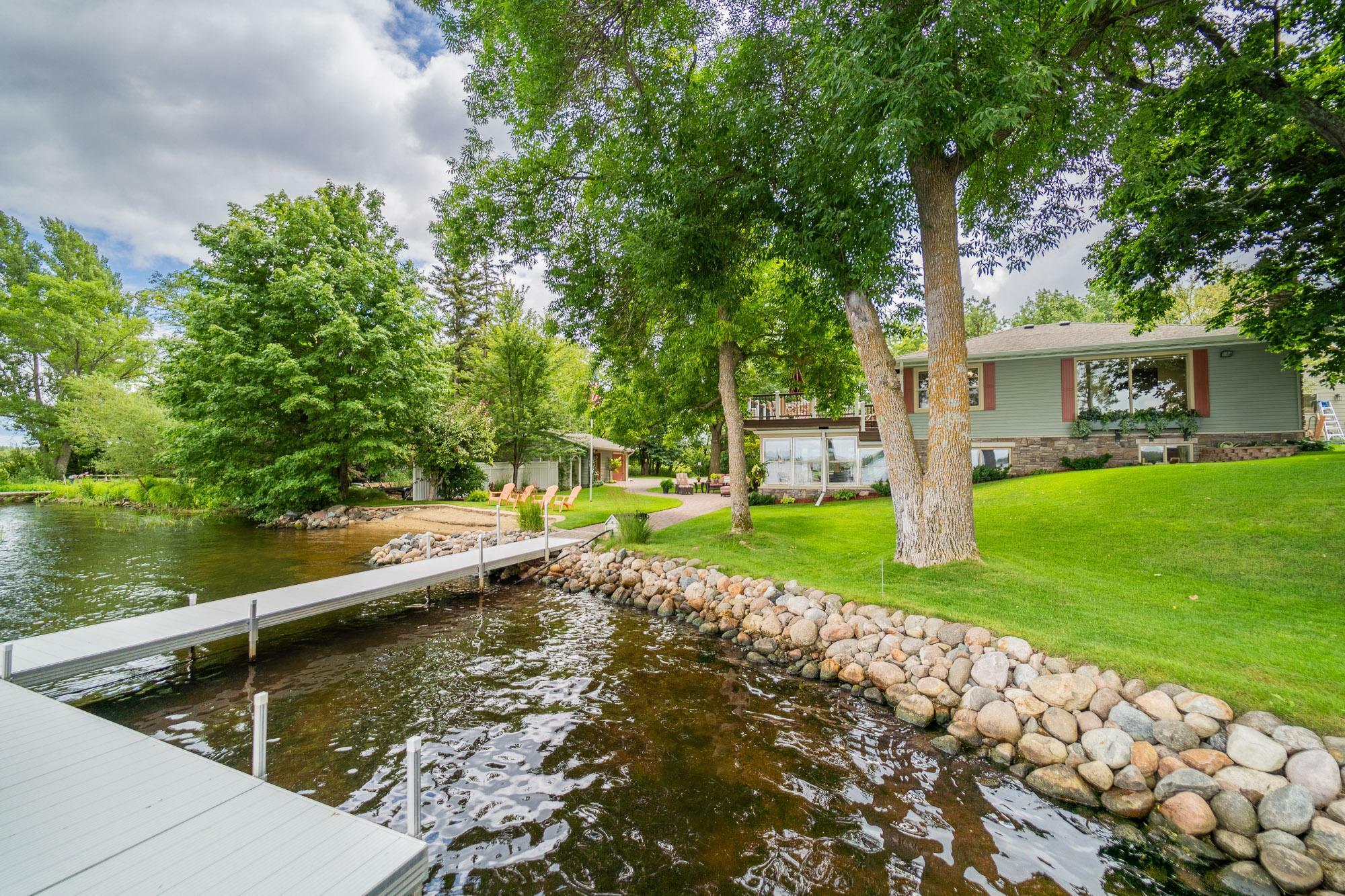 Property Photo:  1305 S Lake Irving Drive SW  MN 56601 