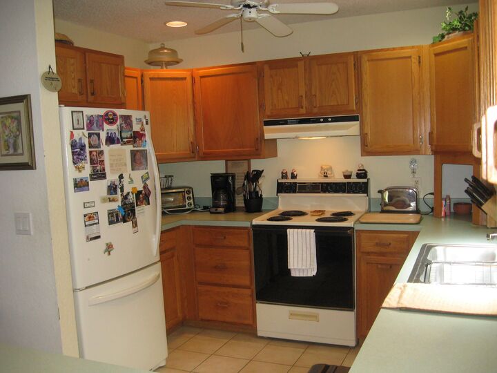 Property Photo: 30 Eleventh Avenue NC 27949