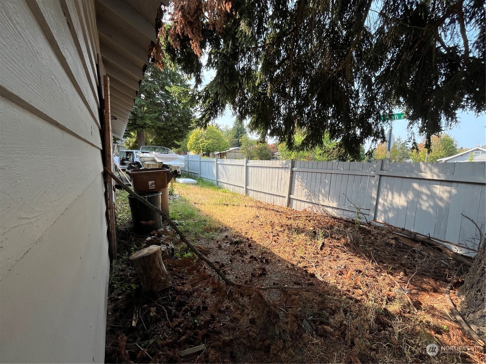 Property Photo:  4601 S Thompson Avenue  WA 98408 