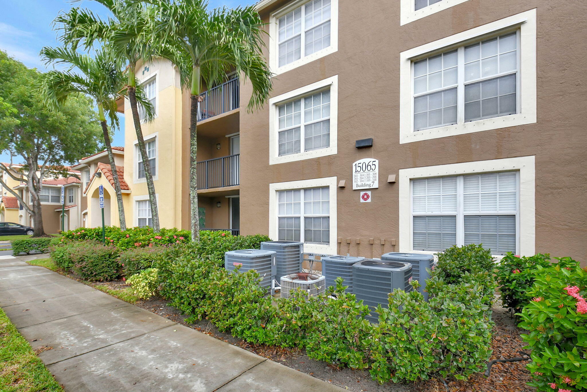 Property Photo:  15065 Michelangelo Boulevard 204  FL 33446 