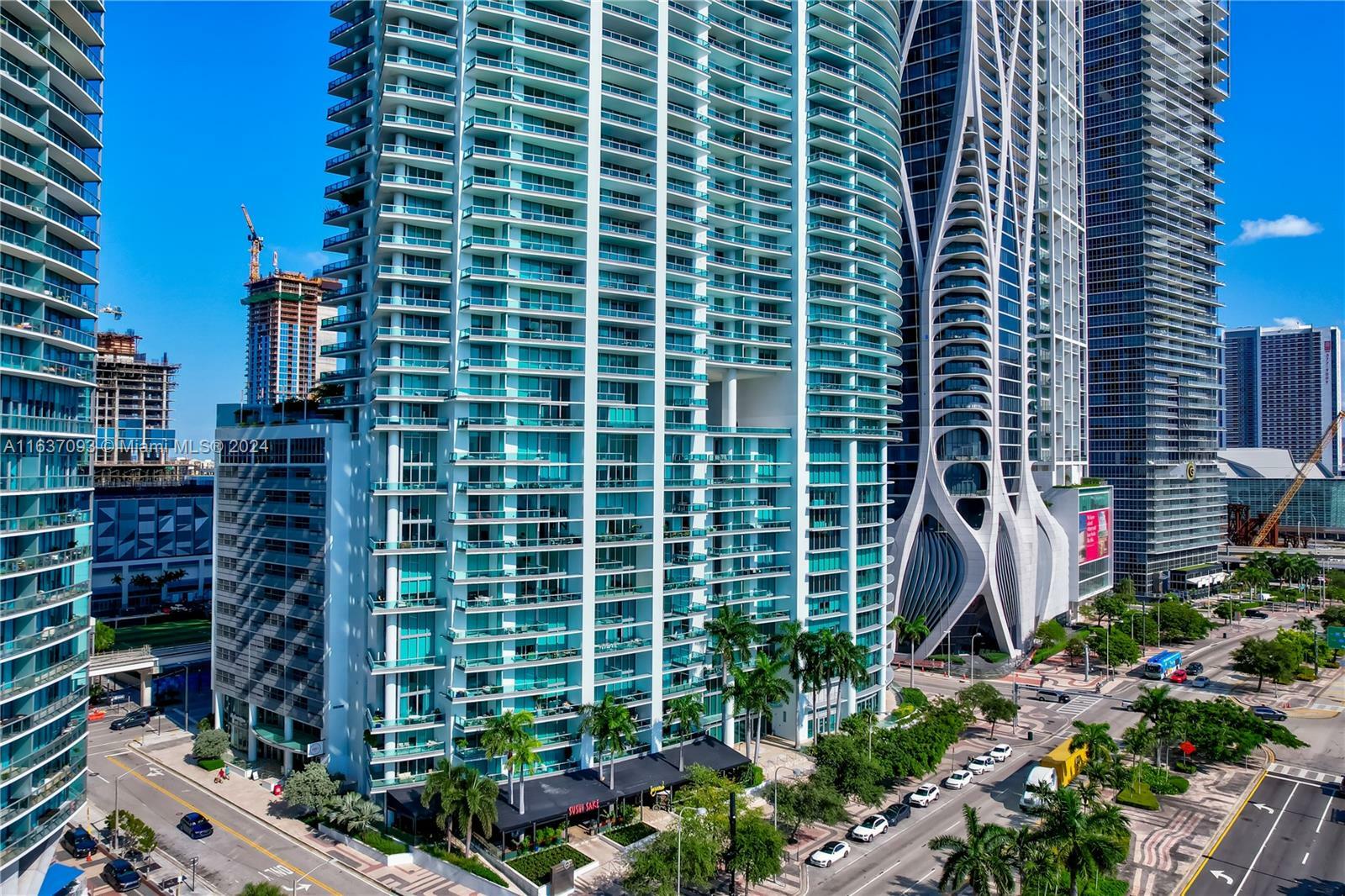 Property Photo:  900 Biscayne Blvd 5104  FL 33132 