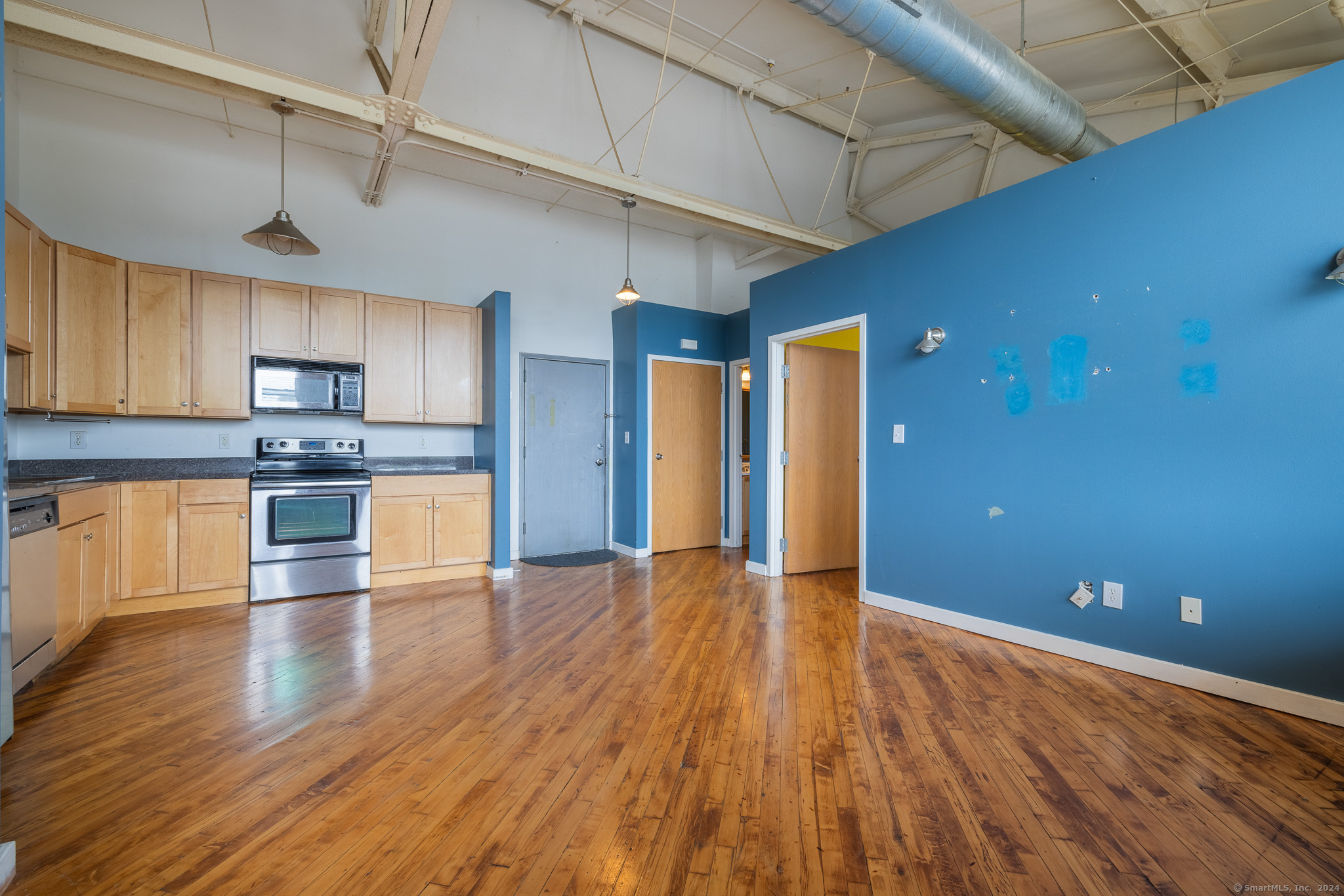 Property Photo:  325 Lafayette Street 8303  CT 06604 