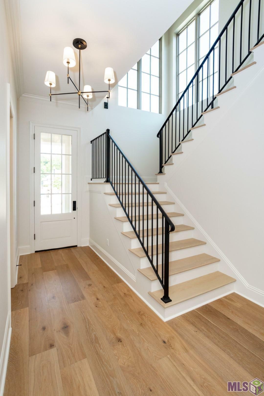 Property Photo: 2127 Stableford Ln LA 70809