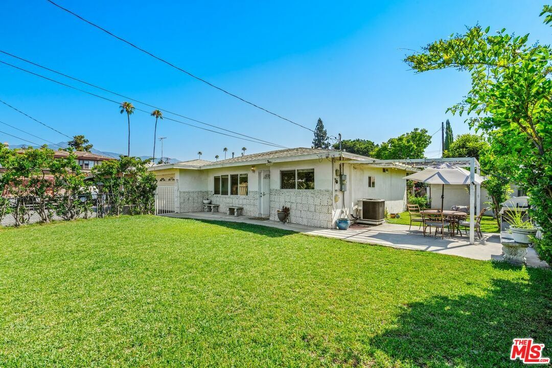 Property Photo:  9732  E Camino Real Ave  CA 91007 