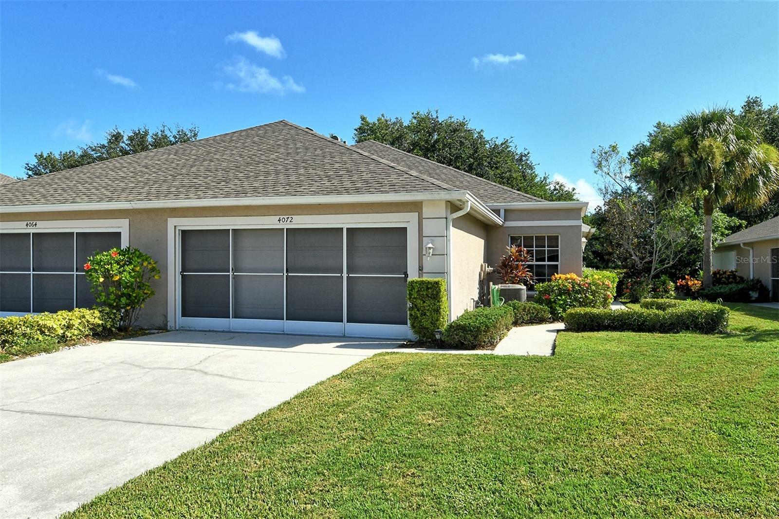 Property Photo: 4072 Fairway Place FL 34287