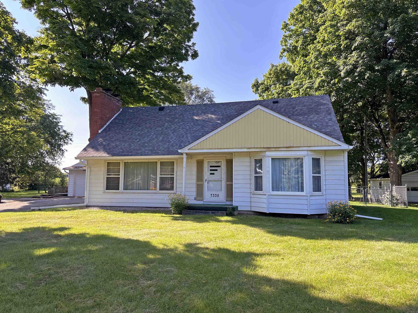 Property Photo: 7335 Potter Road MI 48433