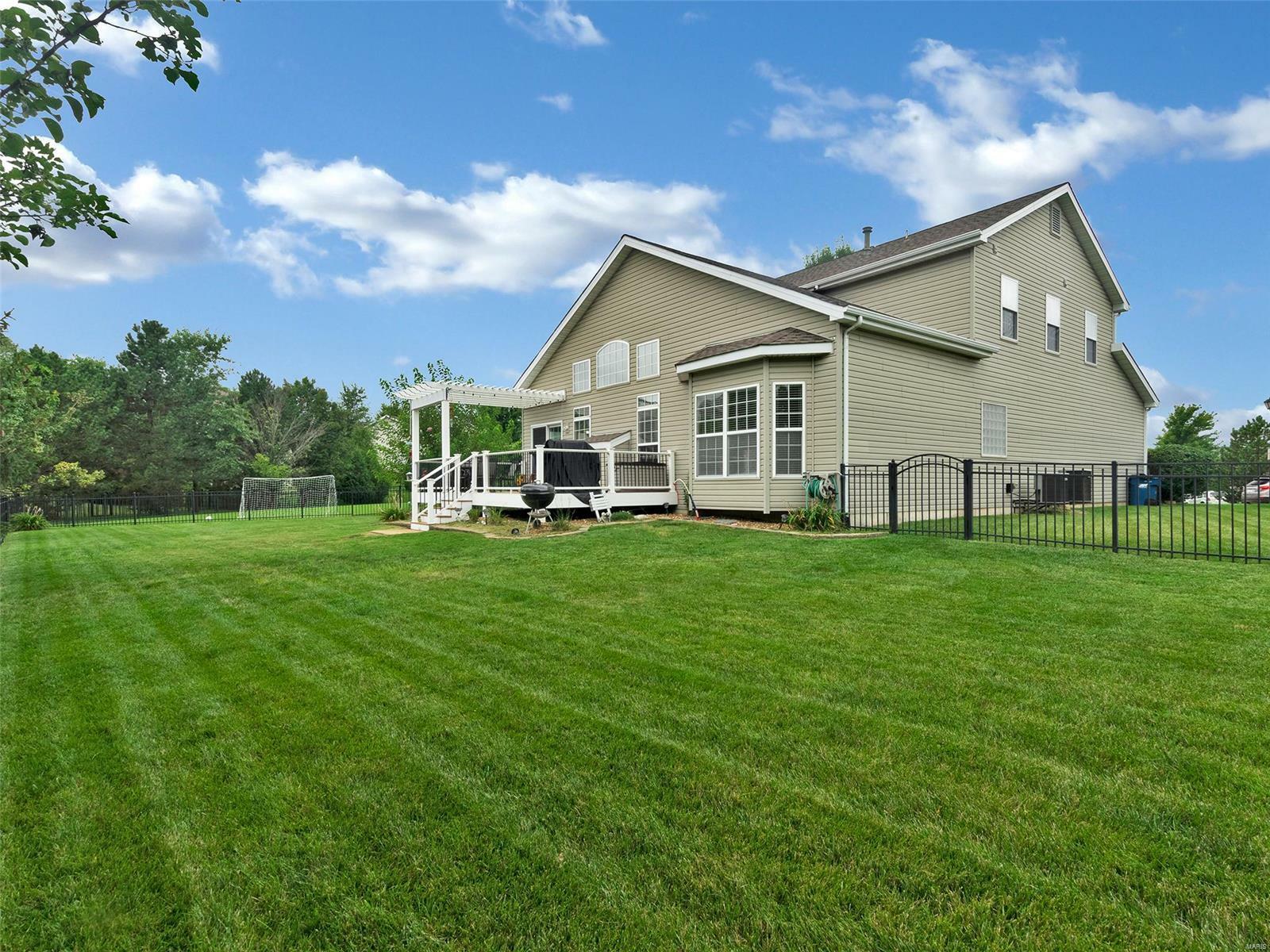 Property Photo:  20 Clearvista Cv  MO 63303 