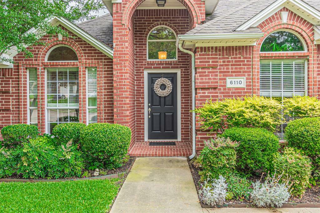 Property Photo:  6110 Fannin Drive  TX 76001 